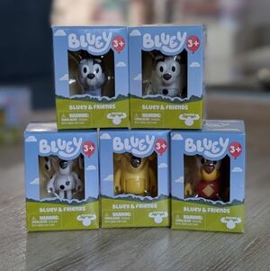 Bluey & Friends Collectible Figures Set Of 5 NWT